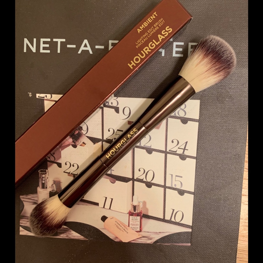 Hourglass Ambient Lighting Edit double ended brush